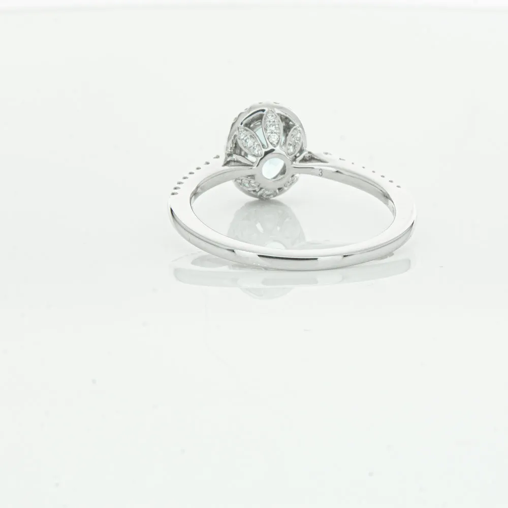 18ct White Gold .74ct Aquamarine & Diamond Mini Sierra Ring