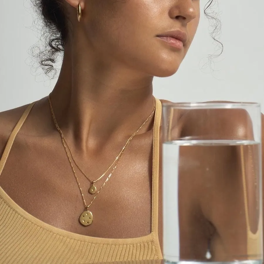 Linda Tahija Stellar Garnet Necklace - Gold