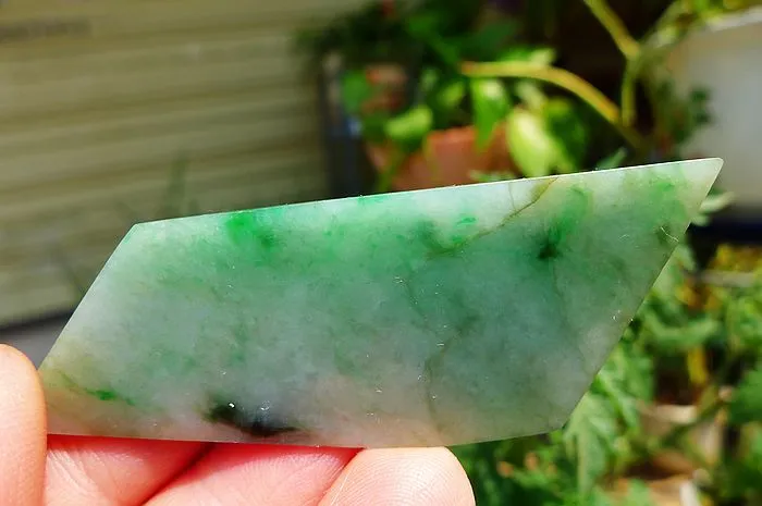 Natural Jade Rough Jadeite Raw (21g,6.3X5.2X2.7cm)