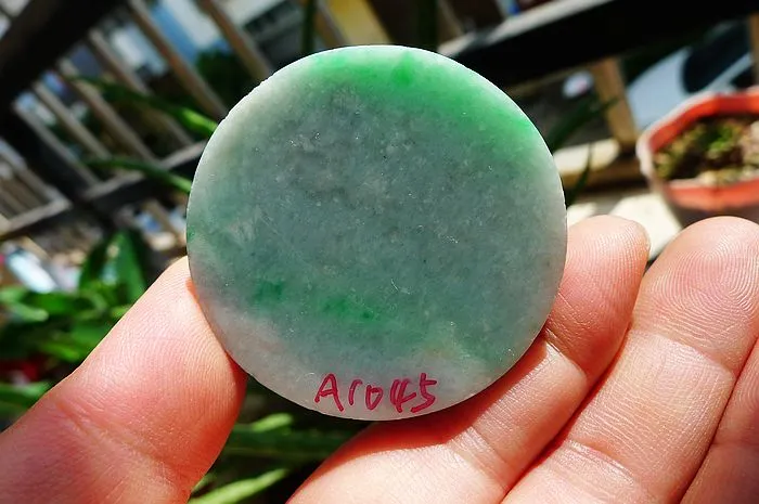 Natural Jade Rough Jadeite Raw (67g,4.4X1.35cm)