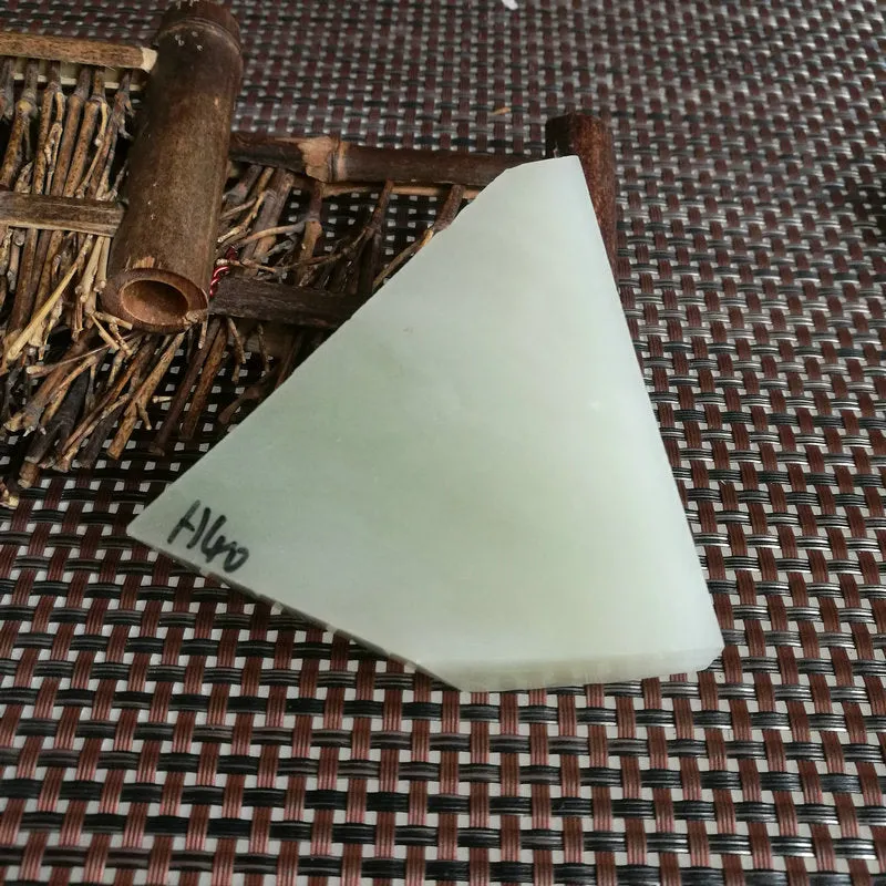 Natural Kunlun Jade Rough Nephrite Raw (200g,7.5X7X2.5cm)