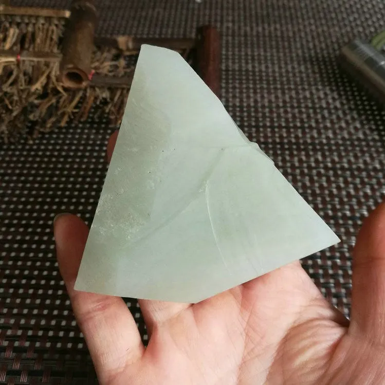 Natural Kunlun Jade Rough Nephrite Raw (200g,7.5X7X2.5cm)