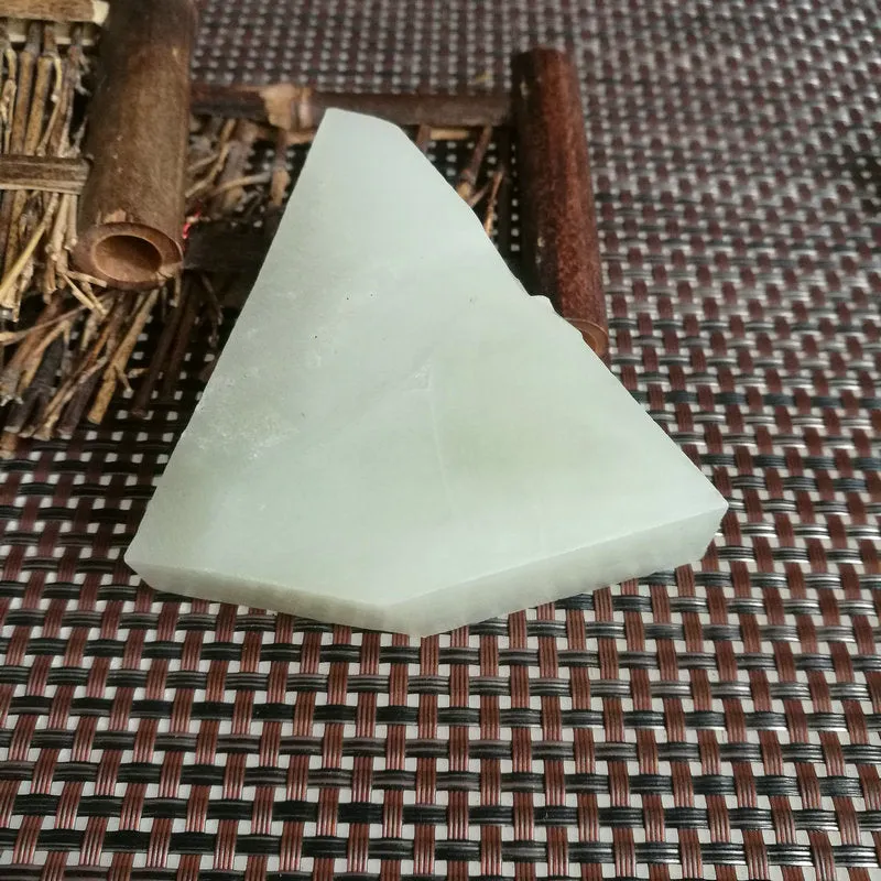 Natural Kunlun Jade Rough Nephrite Raw (200g,7.5X7X2.5cm)