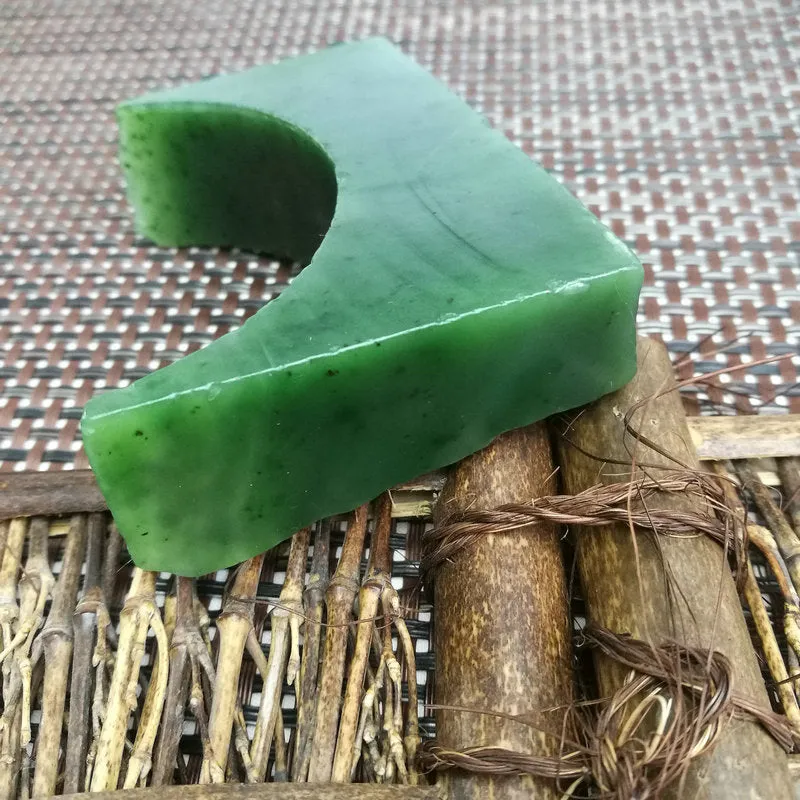 Natural Kunlun Jade Rough Nephrite Raw (230g,8.5X2.4X2.9cm)