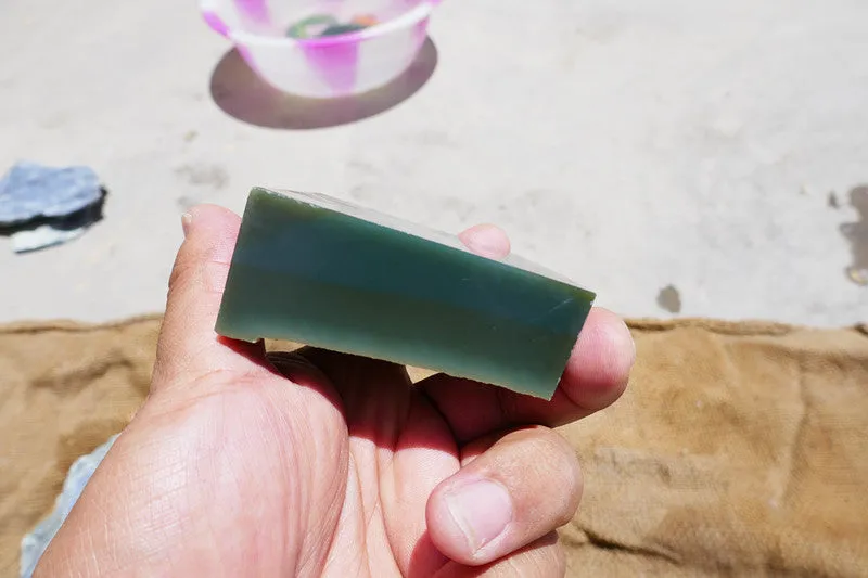 Natural Kunlun Jade Rough Nephrite Raw (344g, 6.8X6.5X1.8cm)