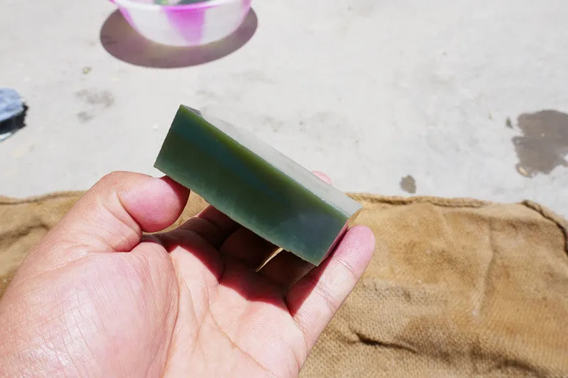 Natural Kunlun Jade Rough Nephrite Raw (344g, 6.8X6.5X1.8cm)