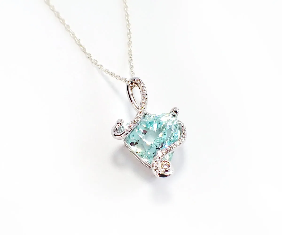 Ribbon Twist Aquamarine and Diamond Necklace