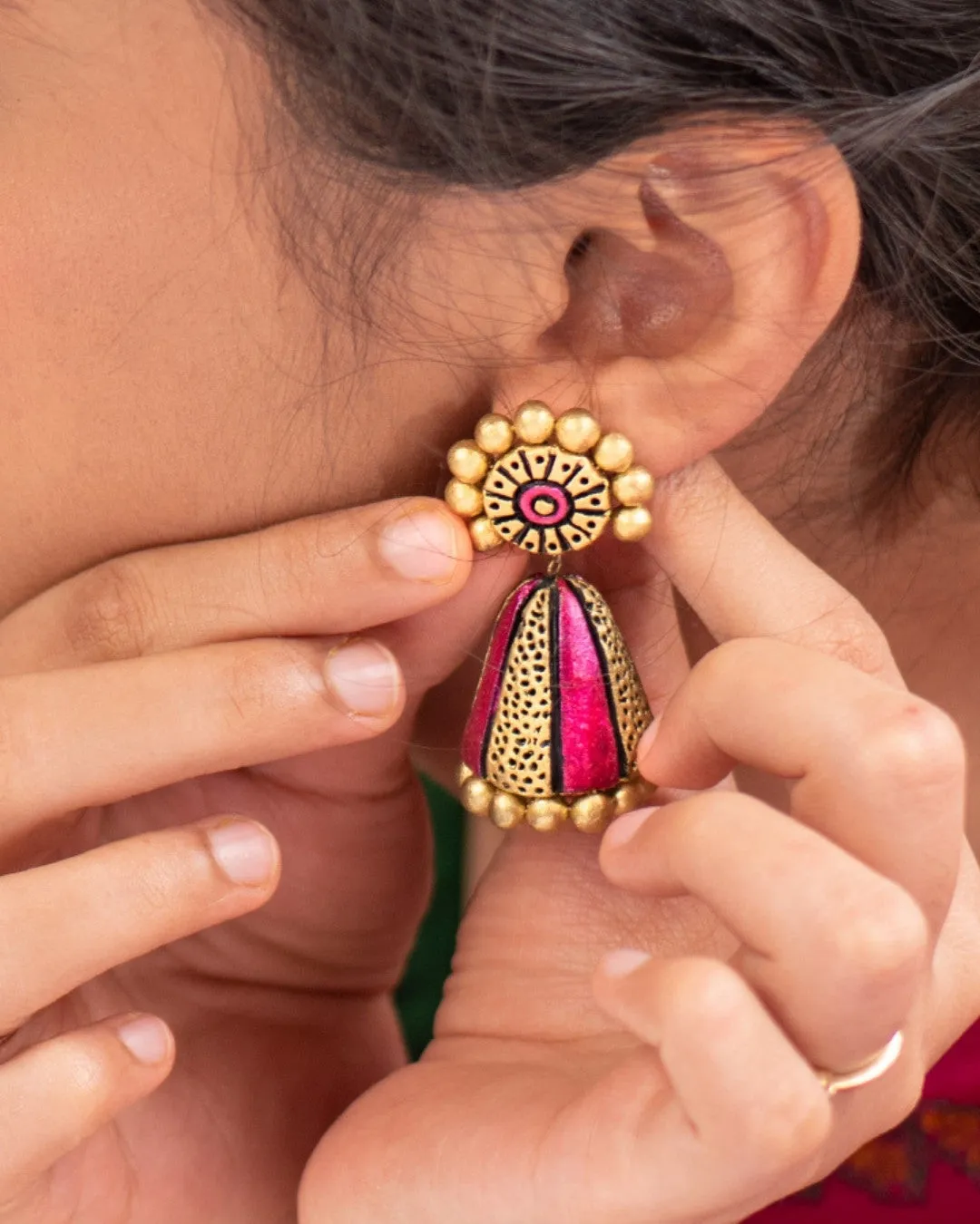 Sparkling Cone Jhumka