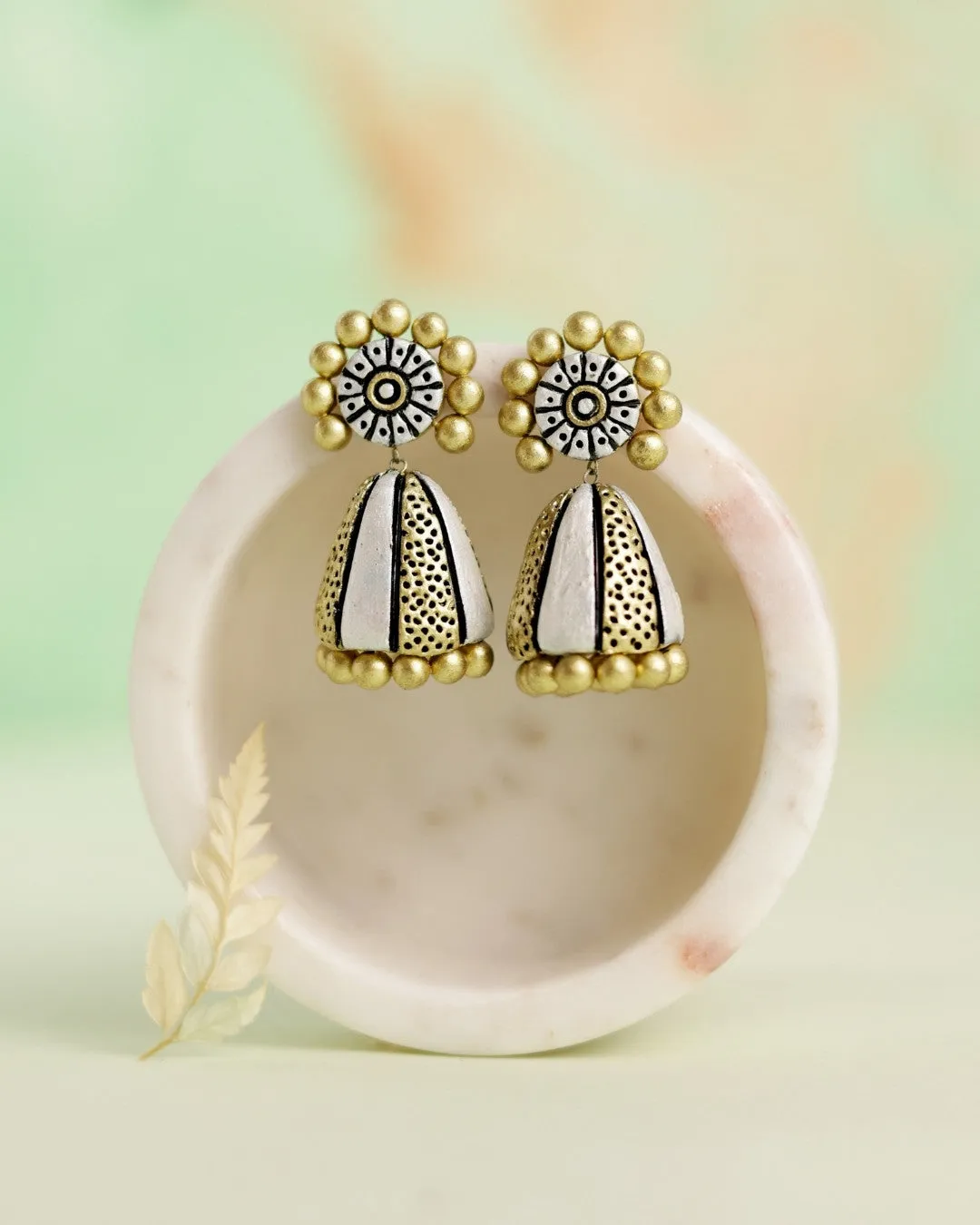 Sparkling Cone Jhumka